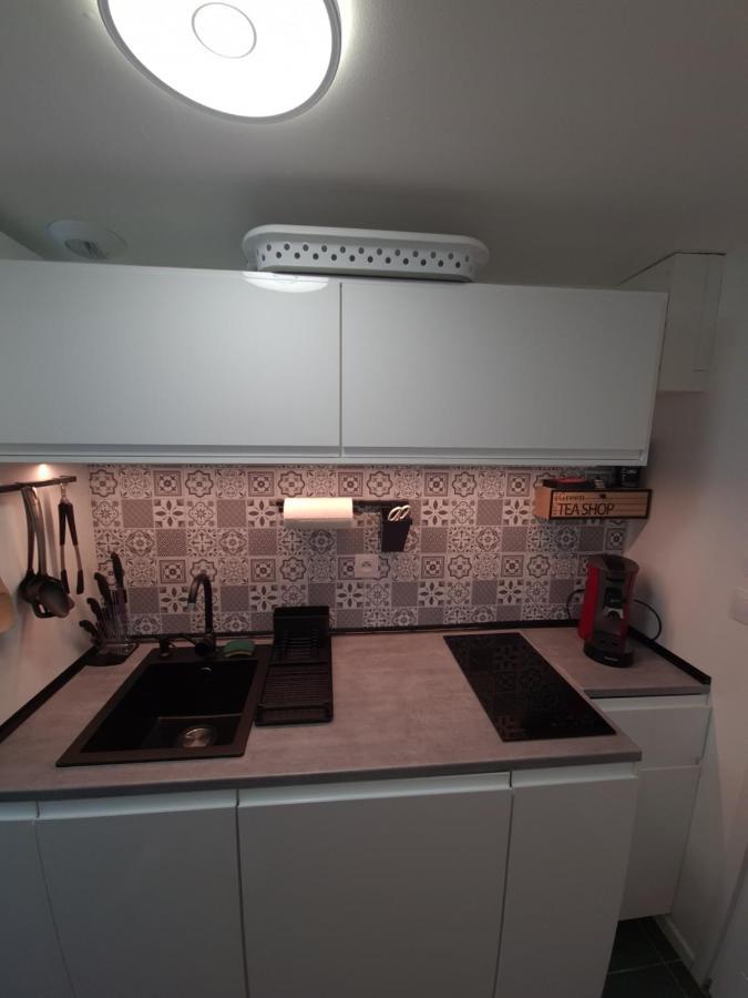 Un Appartement Qui A Du Chien Épernay Eksteriør billede